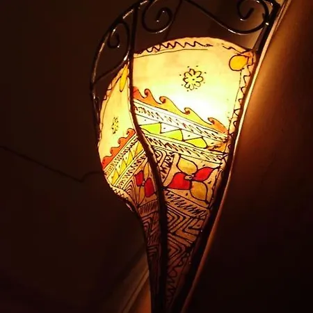 Charming Glicine And Azalea House Art And Colour With Lakeview *